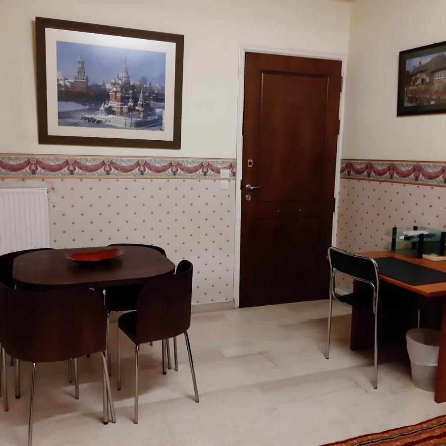 Διαμέρισμα Στο Κέντρο Της Πόλης Tripoli Esterno foto